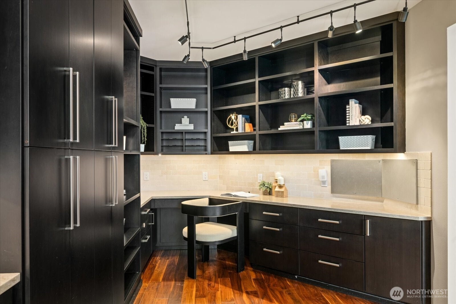 177 107th Avenue NE Bellevue WA 98004
