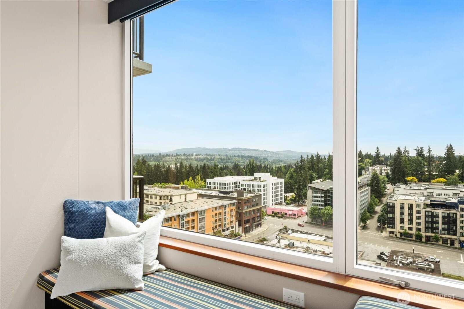 177 107th Avenue NE Bellevue WA 98004