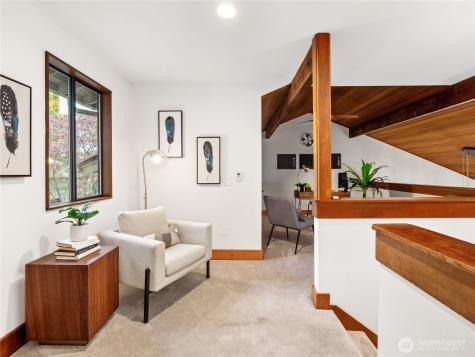 17519 NE 38th Court Redmond WA 98052