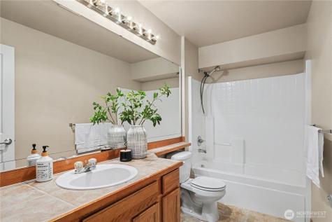 15611 18th Avenue W Lynnwood WA 98087