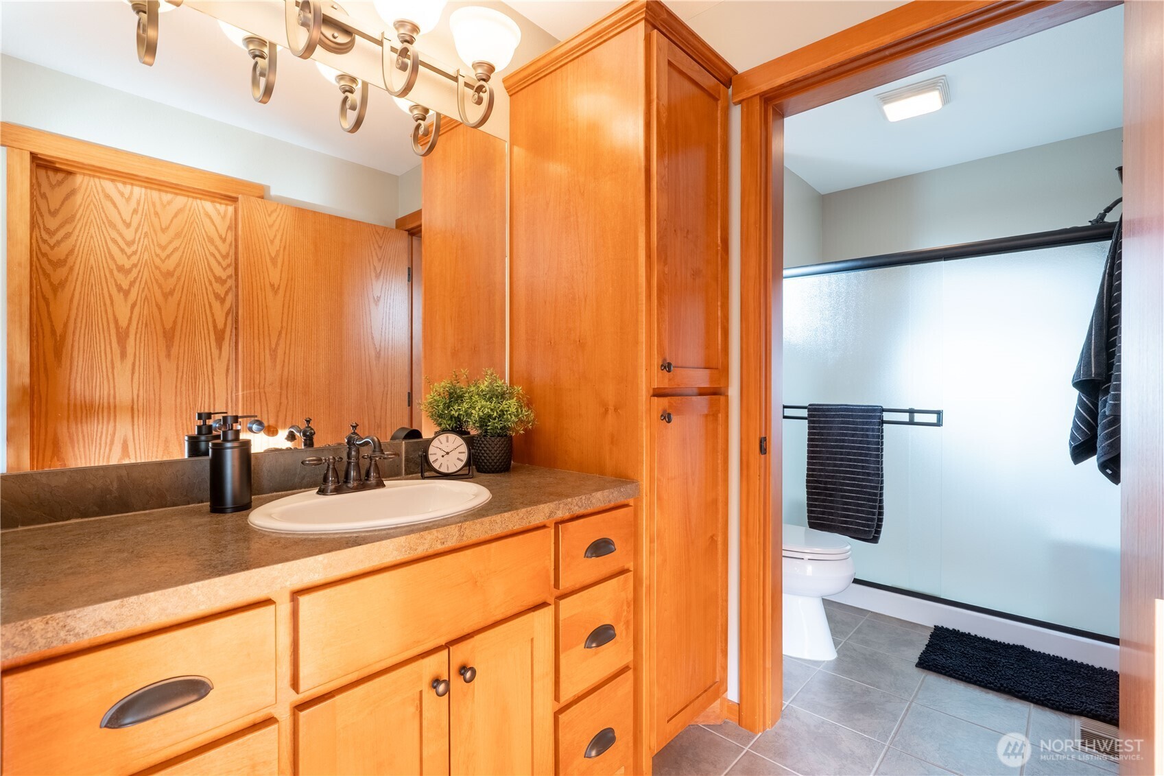 1656 Liberty Street Lynden WA 98264