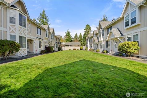 2621 Mountain View Avenue W Tacoma WA 98466