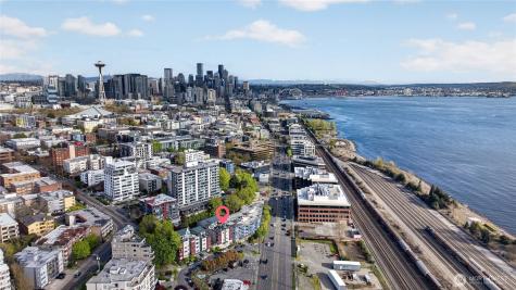 524 6th Avenue W Seattle WA 98119