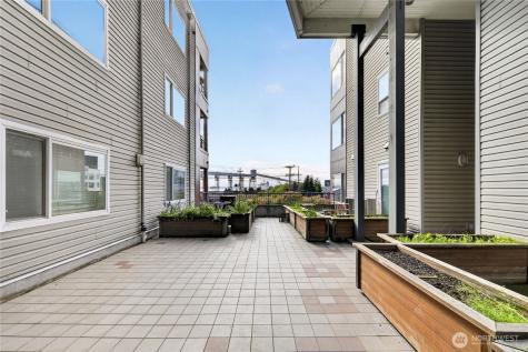 524 6th Avenue W Seattle WA 98119