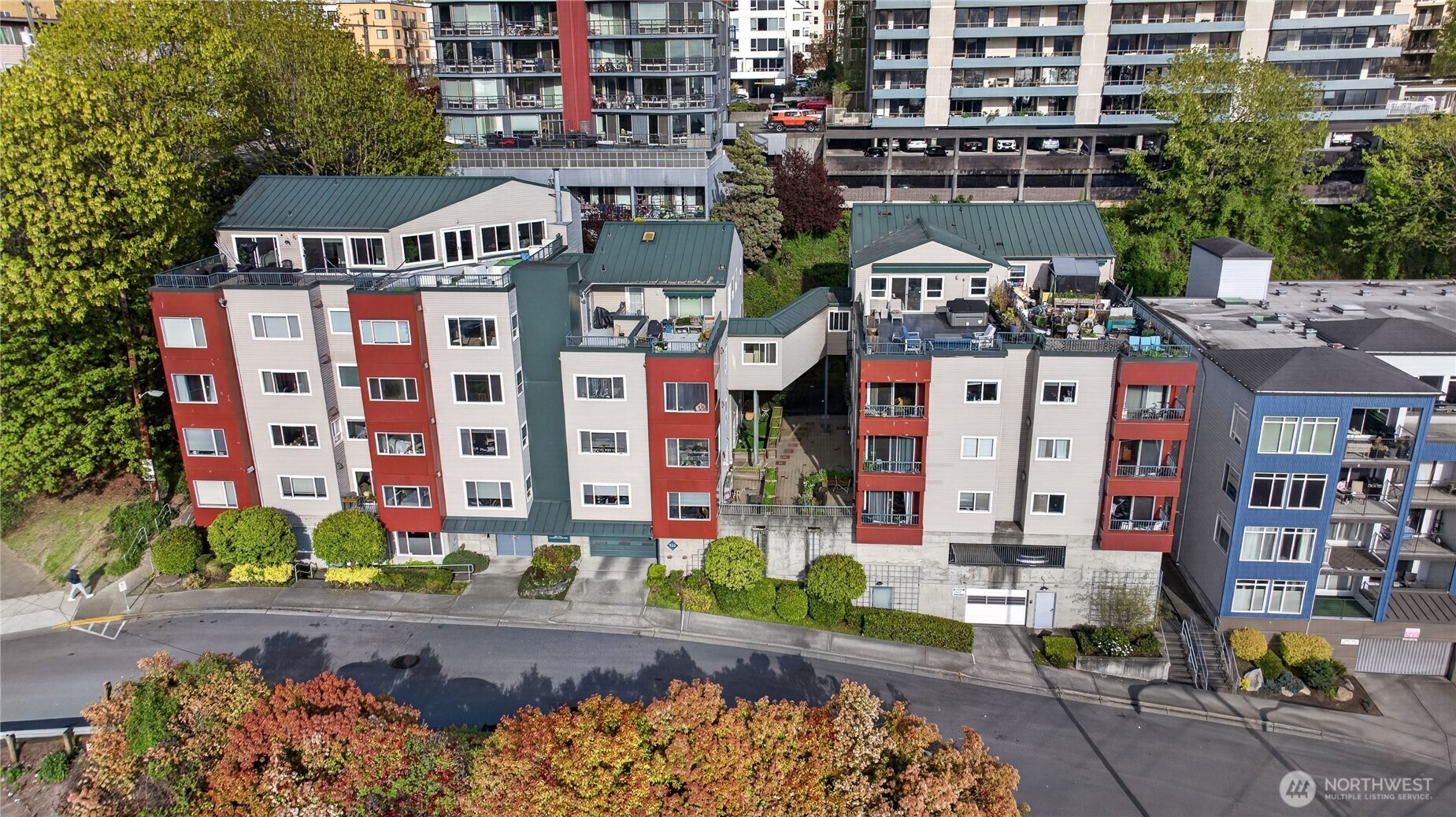 524 6th Avenue W Seattle WA 98119
