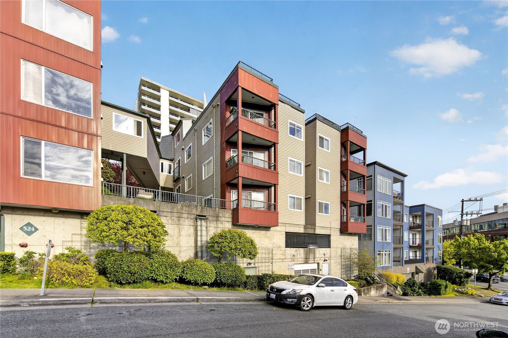 524 6th Avenue W Seattle WA 98119