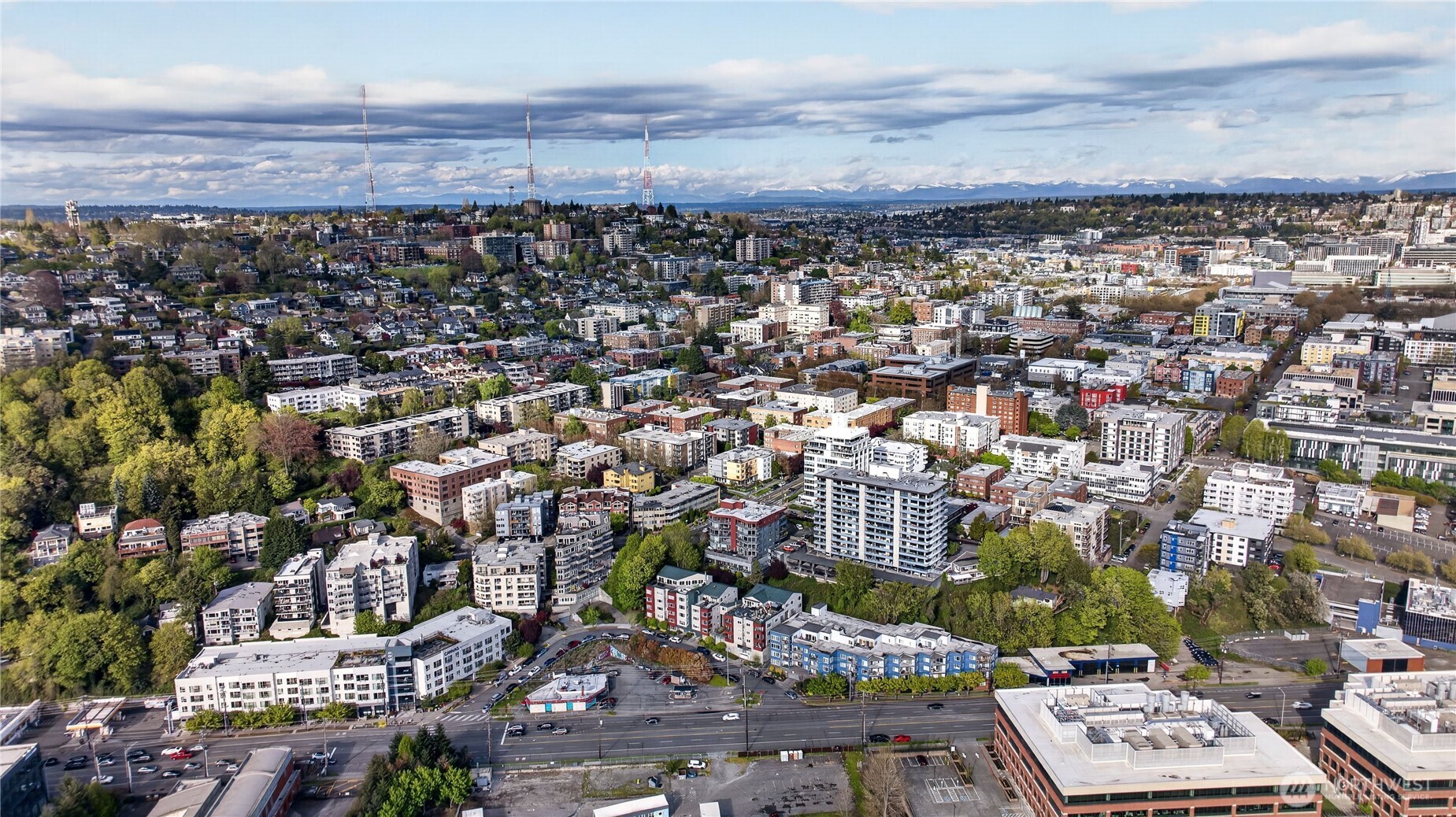 524 6th Avenue W Seattle WA 98119