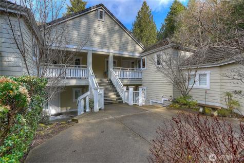 91 N Chandler Court Port Ludlow WA 98365