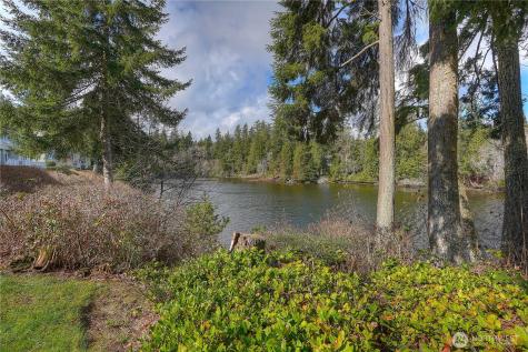 91 N Chandler Court Port Ludlow WA 98365