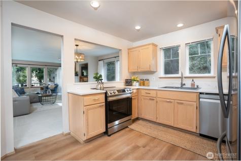 91 N Chandler Court Port Ludlow WA 98365