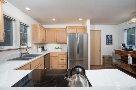 91 N Chandler Court Port Ludlow WA 98365