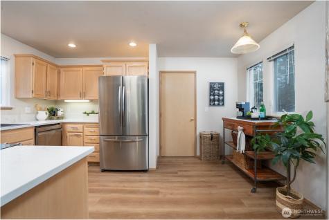 91 N Chandler Court Port Ludlow WA 98365