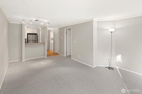 2244 13th Avenue W Seattle WA 98119