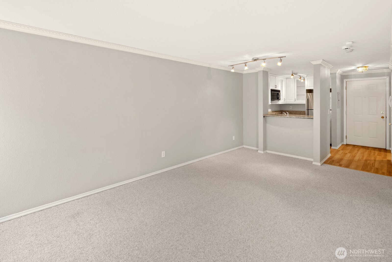 2244 13th Avenue W Seattle WA 98119