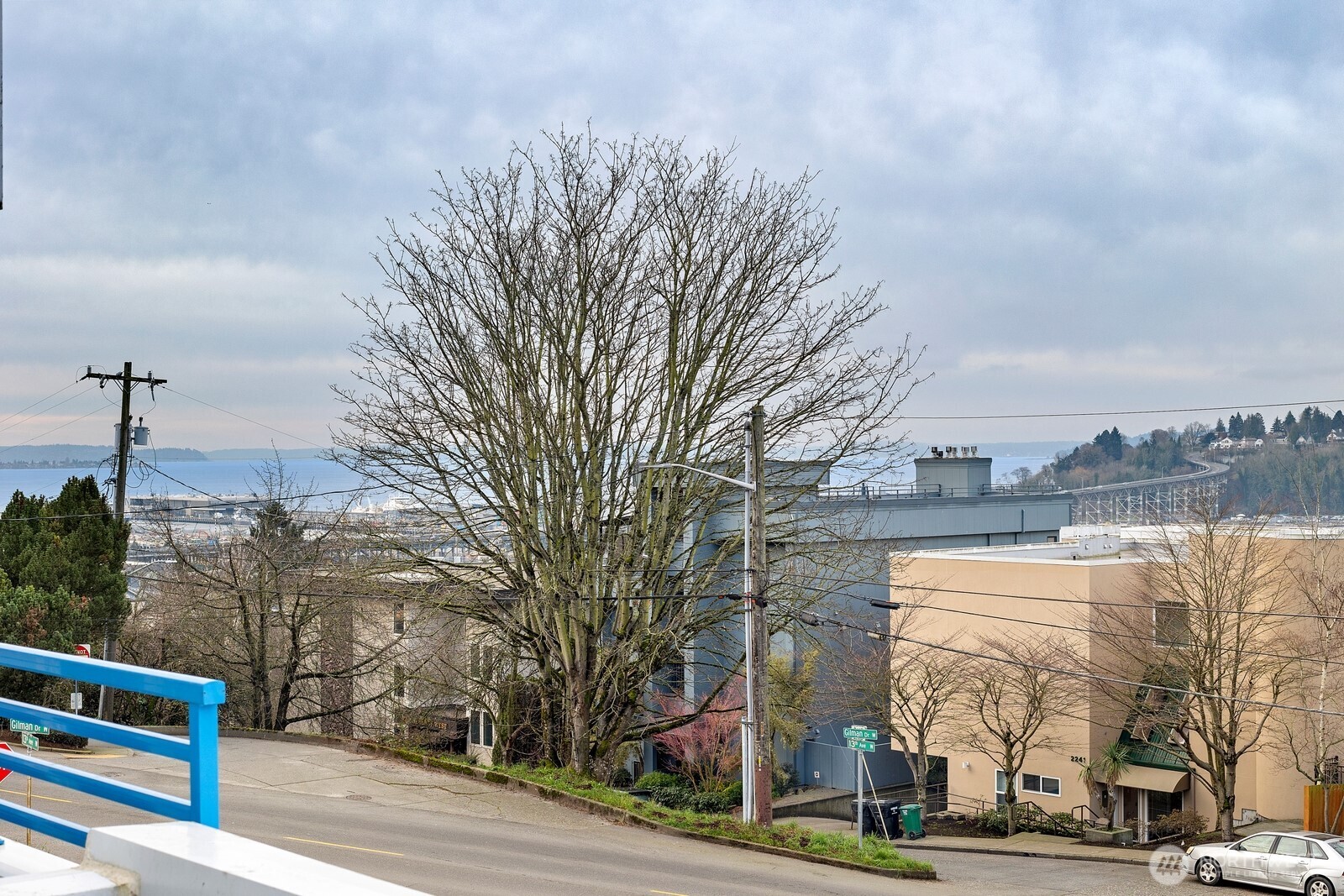 2244 13th Avenue W Seattle WA 98119