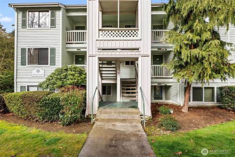 25131 98th Place S Kent WA 98030