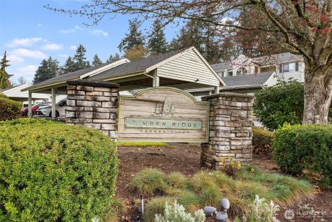 25131 98th Place S Kent WA 98030