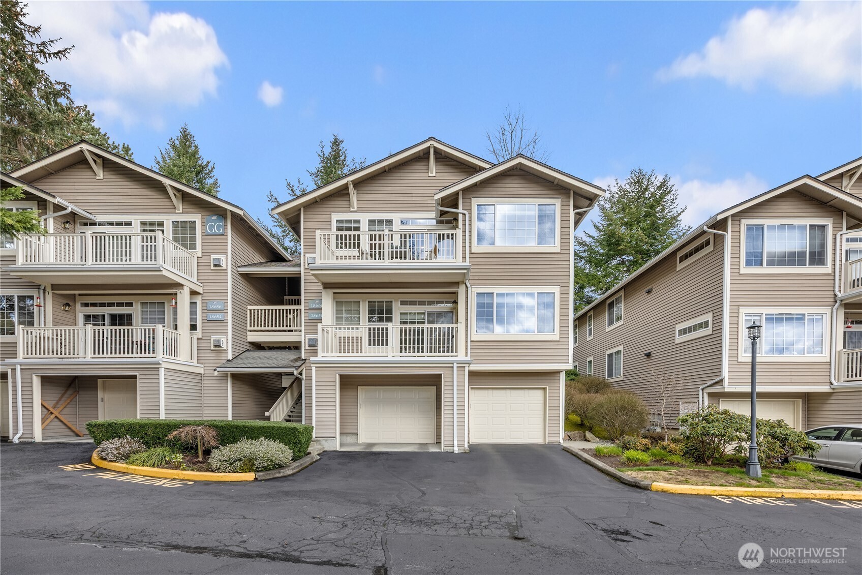 18660 NE 56th Court Redmond WA 98052