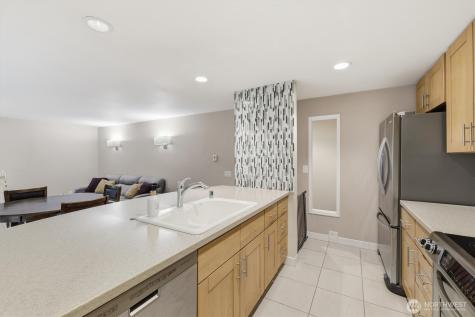 14401 SE Petrovitsky Road Renton WA 98058