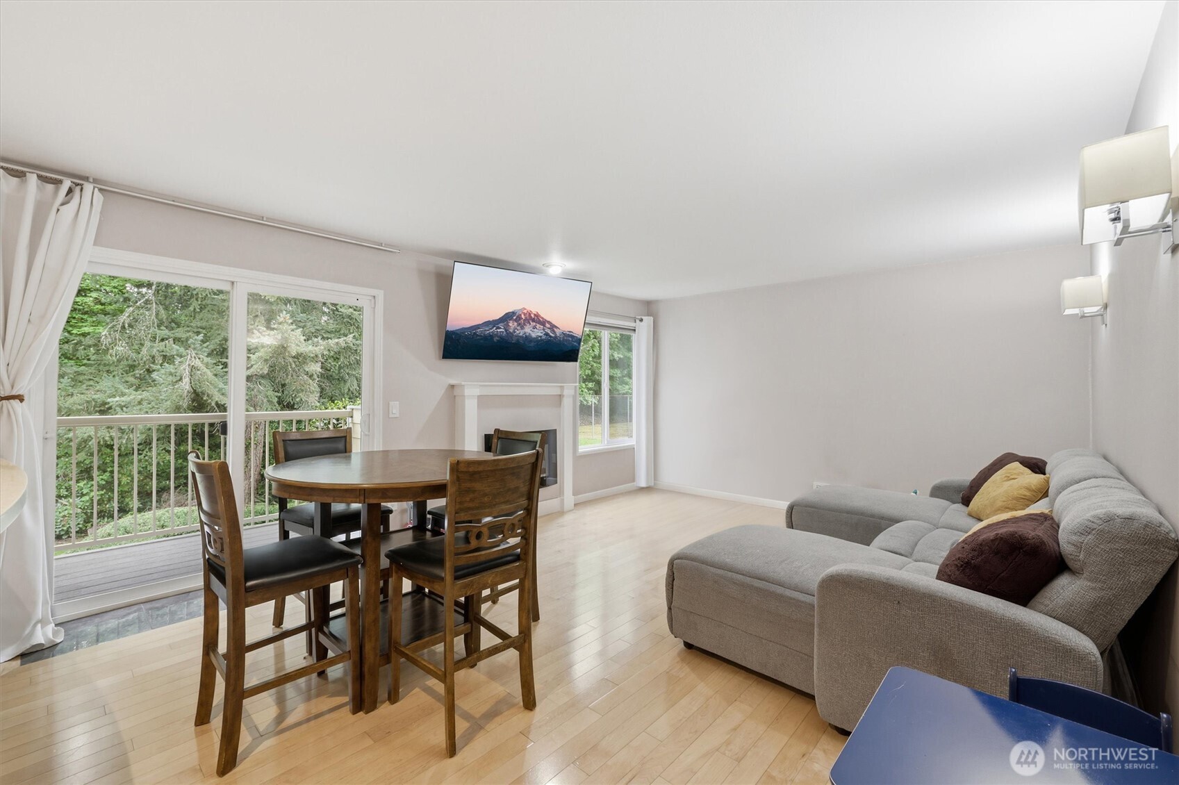 14401 SE Petrovitsky Road Renton WA 98058