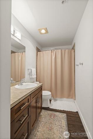 3915 SE 243rd Place SE Bothell WA 98021