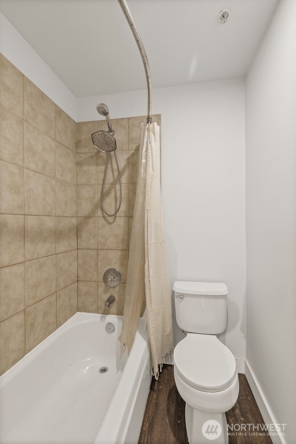 3915 SE 243rd Place SE Bothell WA 98021