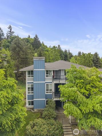 3915 243RD Bothell WA 98021