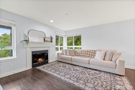 3915 SE 243rd Place SE Bothell WA 98021