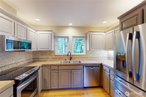 50 S Chandler Court Port Ludlow WA 98365