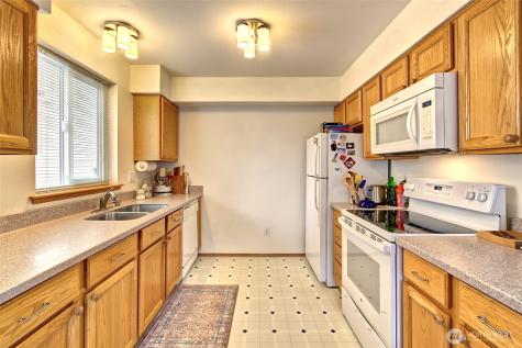 1101 10th Street Snohomish WA 98290