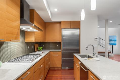 1 Ward Street Seattle WA 98109