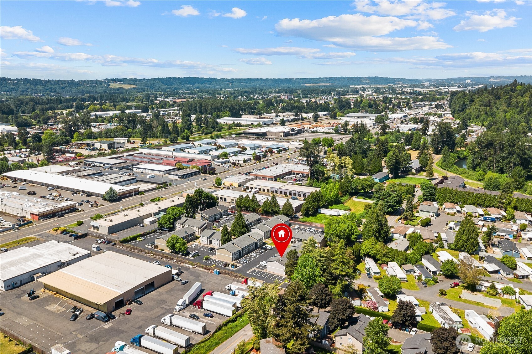 1617 Maple Lane Kent WA 98030