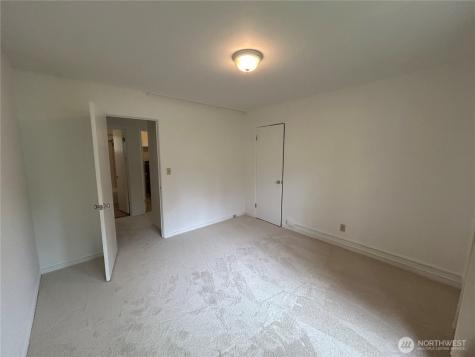4717 Terrace Drive NE Seattle WA 98105