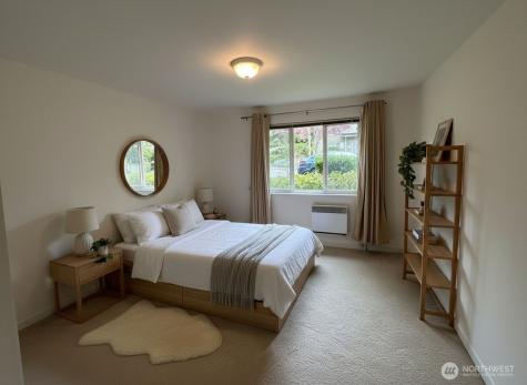 4717 Terrace Drive NE Seattle WA 98105