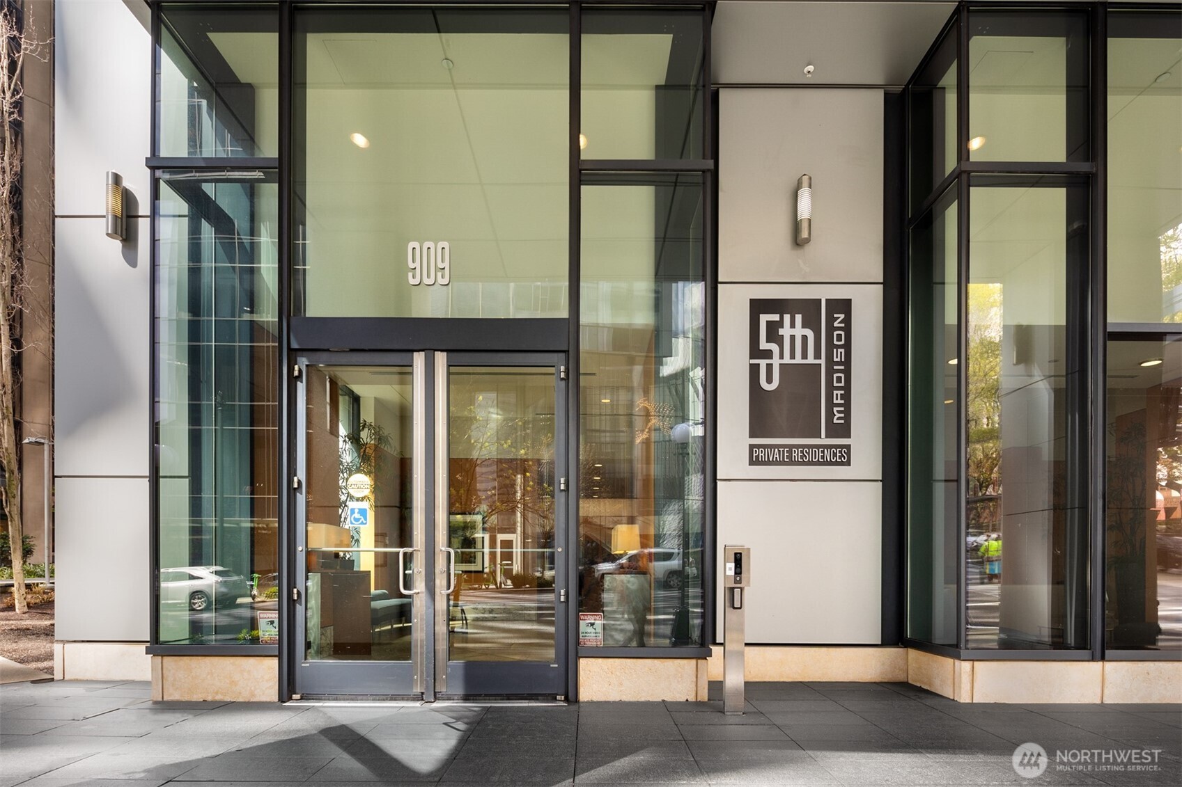 909 5th Avenue Seattle WA 98164