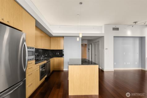 909 5th Avenue Seattle WA 98164