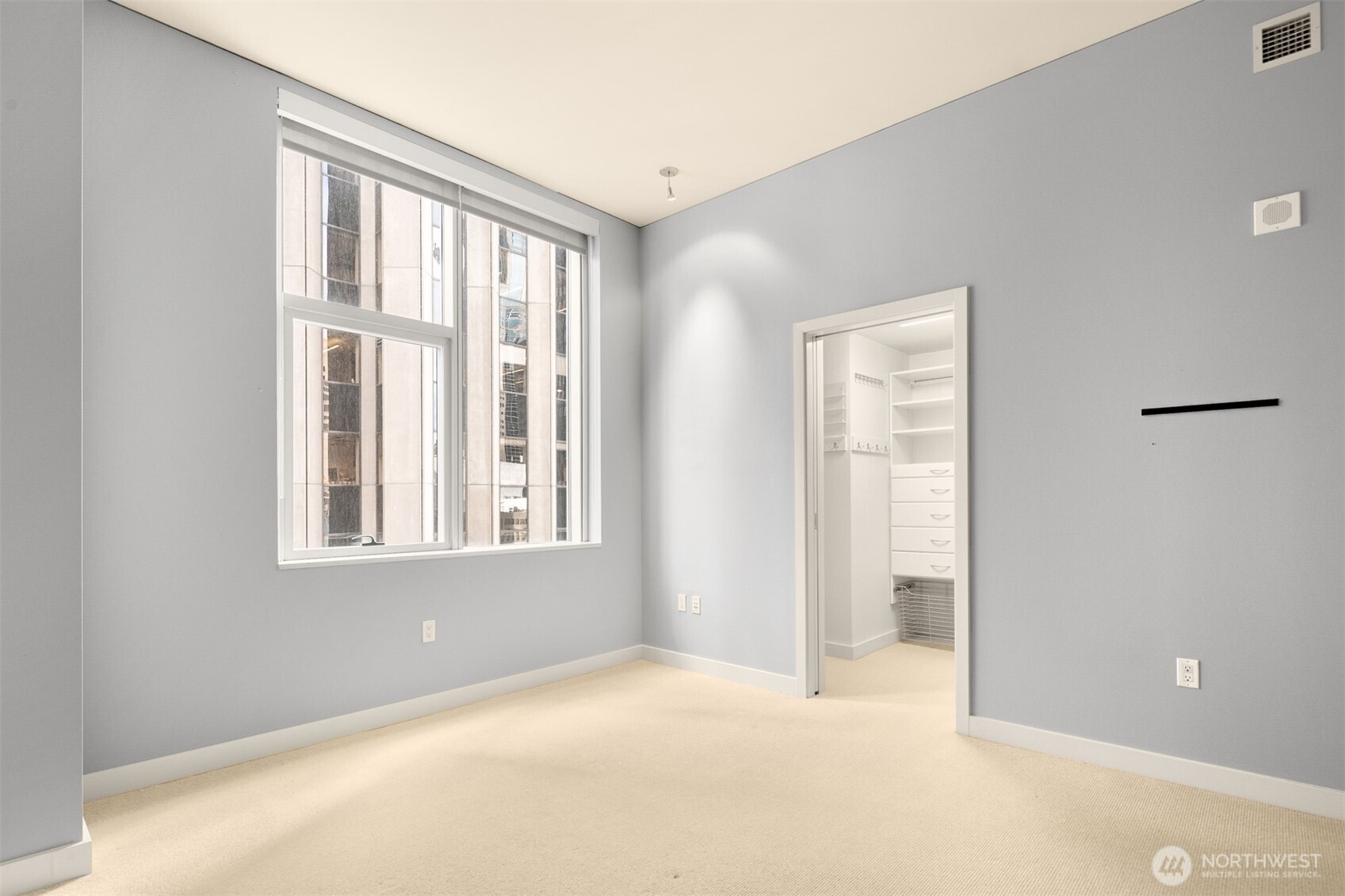 909 5th Avenue Seattle WA 98164