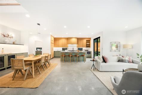 6816 128th Avenue NE Kirkland WA 98033