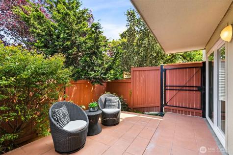 1613 California Avenue SW Seattle WA 98116
