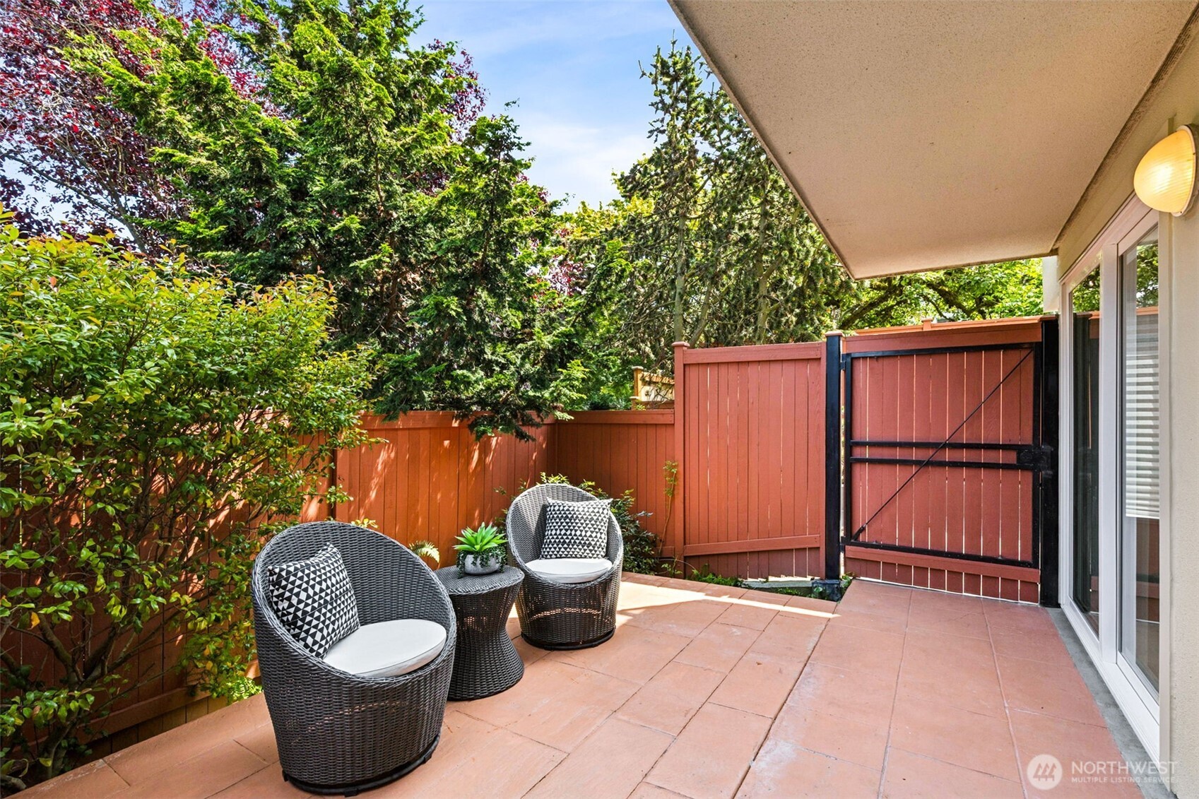 1613 California Avenue SW Seattle WA 98116