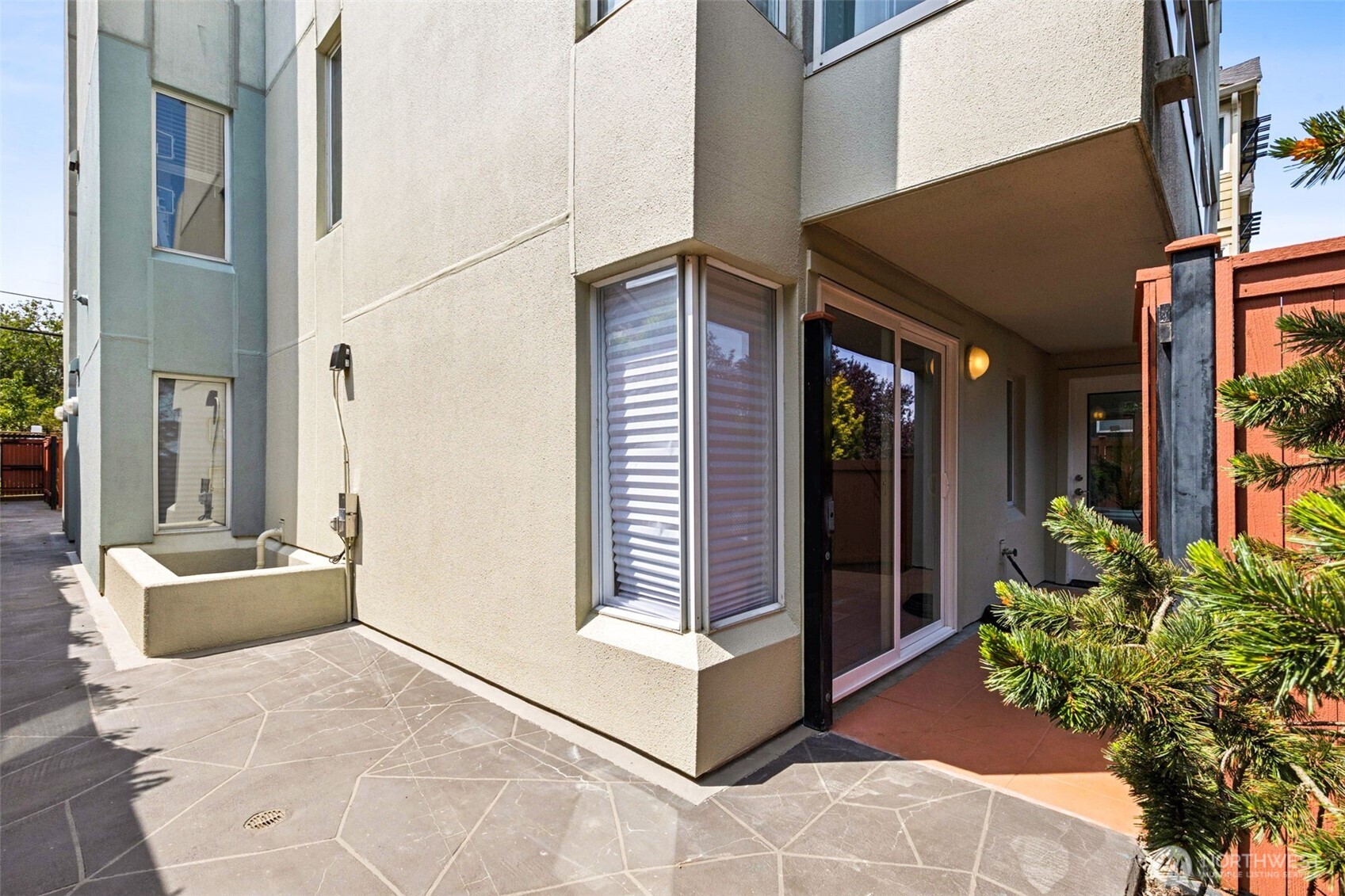 1613 California Avenue SW Seattle WA 98116