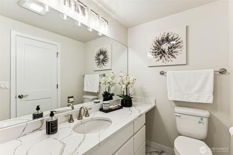 1613 California Avenue SW Seattle WA 98116