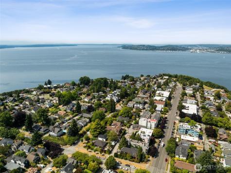 1613 California Avenue SW Seattle WA 98116