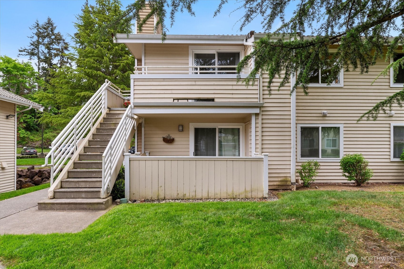 21303 52nd Avenue W Mountlake Terrace WA 98043