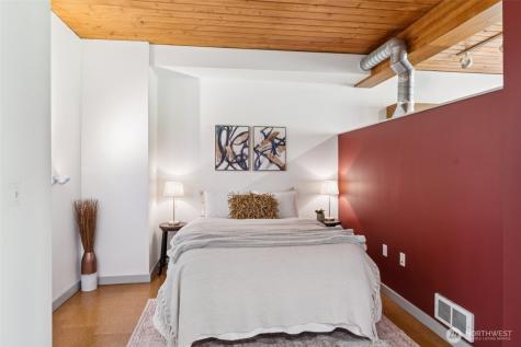 401 9th Avenue N Seattle WA 98109