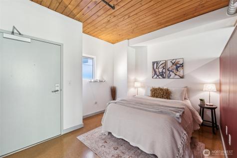 401 9th Avenue N Seattle WA 98109