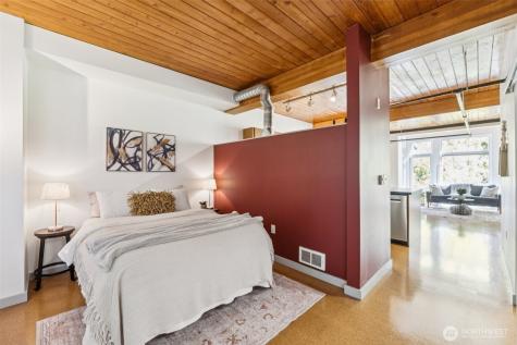 401 9th Avenue N Seattle WA 98109