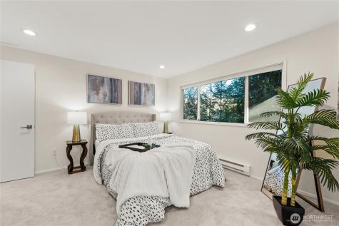 1218 101st Place NE Bellevue WA 98004