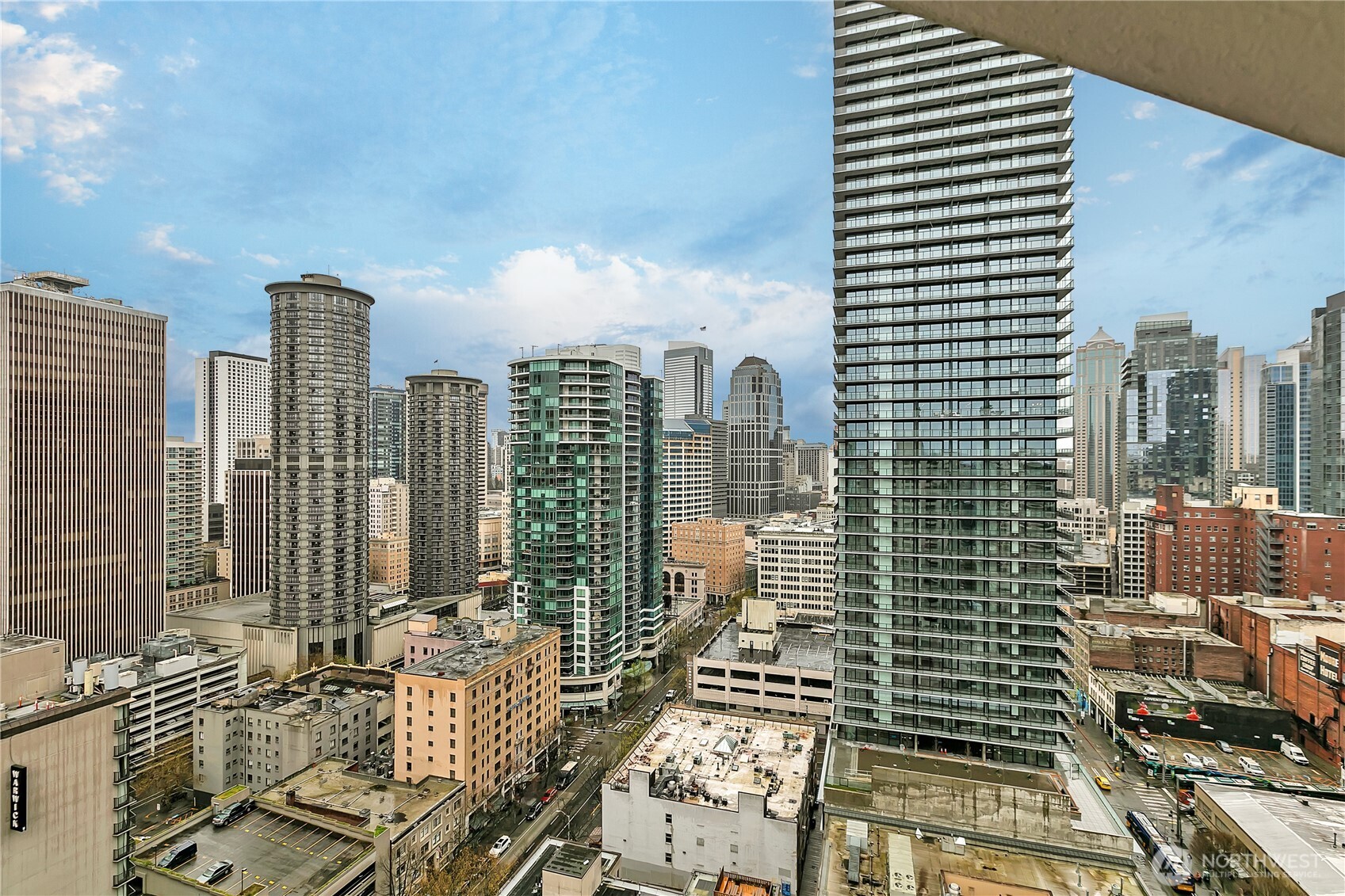 2100 3rd Avenue Seattle WA 98121