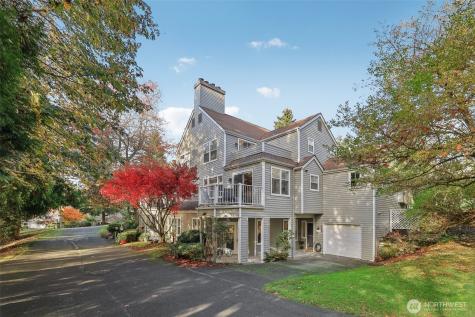 4266 221ST Issaquah WA 98029